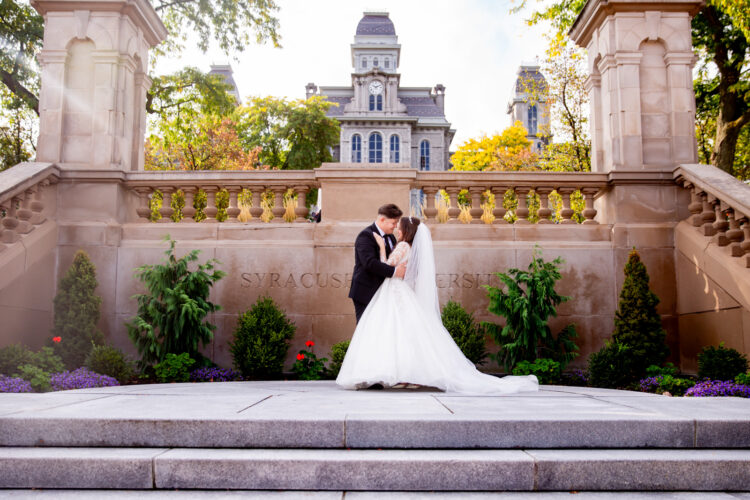 Candid wedding photography in Syracuse NY